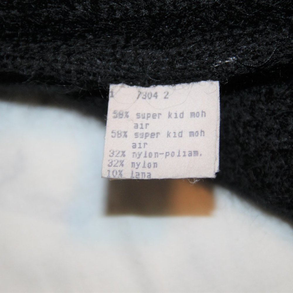 FENDI Black Mohair Wool Blend Sweater Goat Hair Fringe Sleeves & Hem Size IT42 - Picture 6 of 8